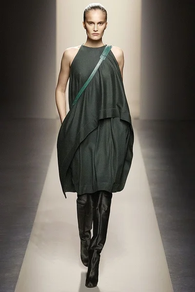 Look 14